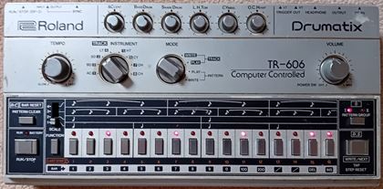 Roland-TR606